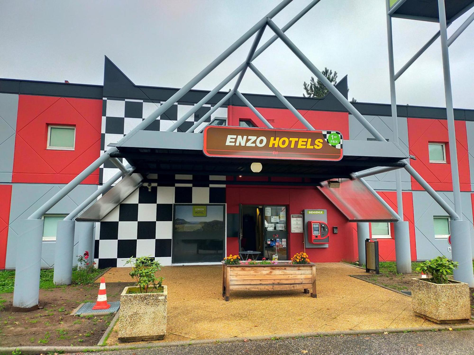 Enzo Hotel 1Er Prix Coudes Eksteriør billede