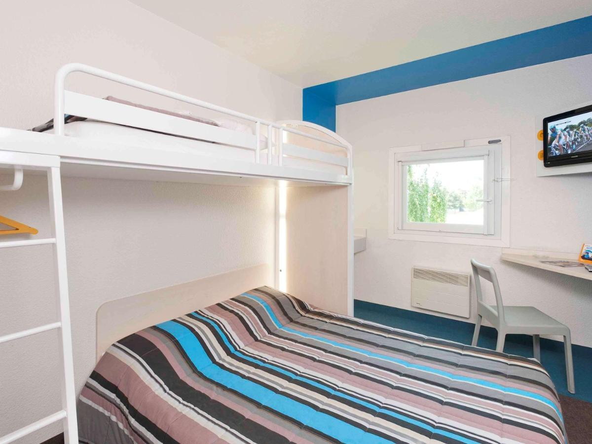 Enzo Hotel 1Er Prix Coudes Eksteriør billede